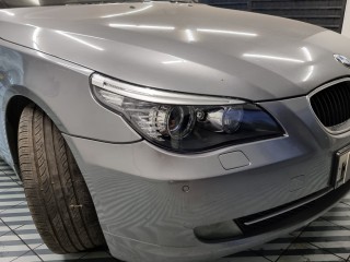 BMW E60 замена линз на Aozoom K3 Dragon Knight, замена стёкол фар (4)
